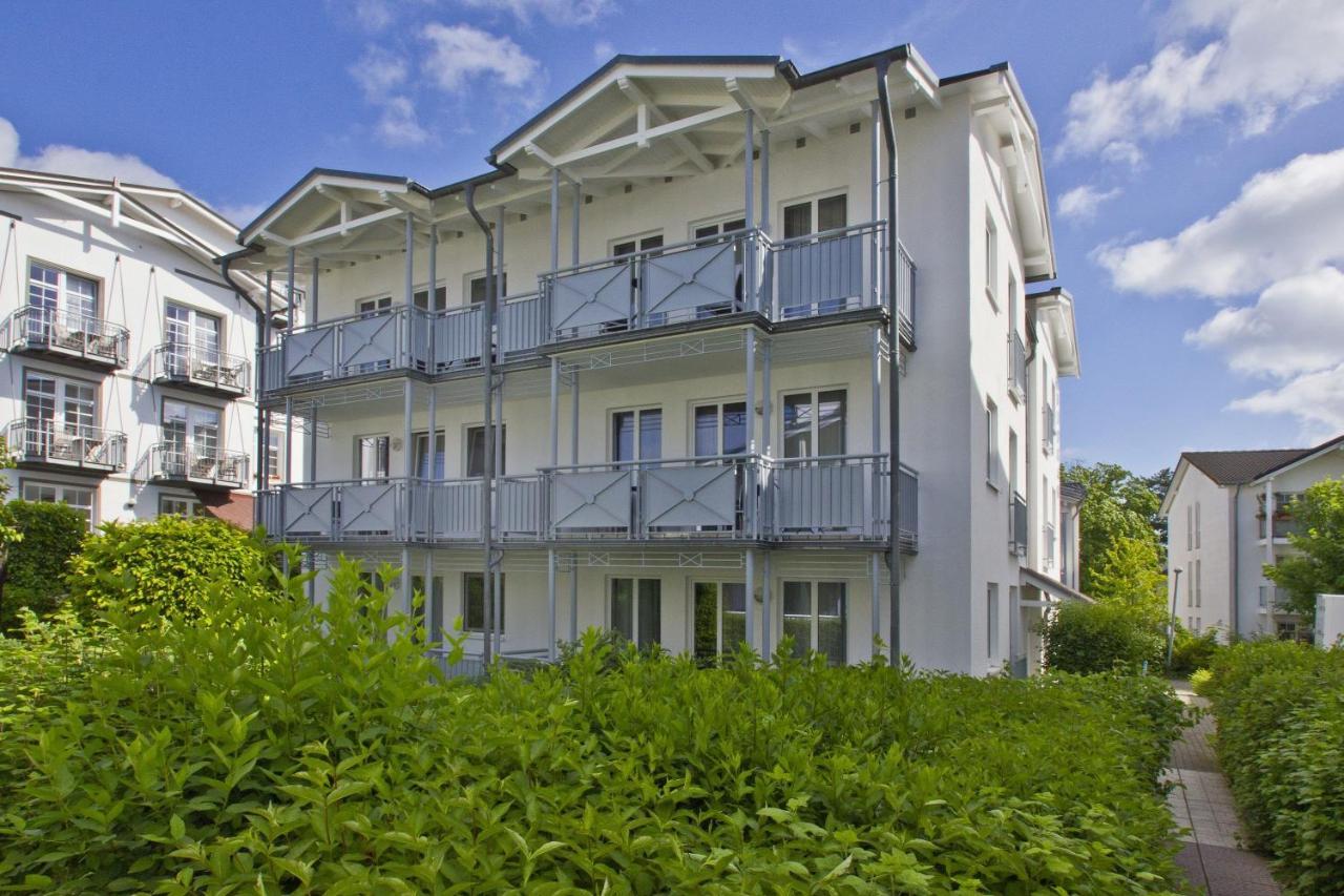 Zentrale Fewo Mit Balkon, Gratis Nutzung Vom Ahoi Erlebnisbad Und Sauna In Sellin - Villa Buskam Fewo 27 ゲーレン エクステリア 写真