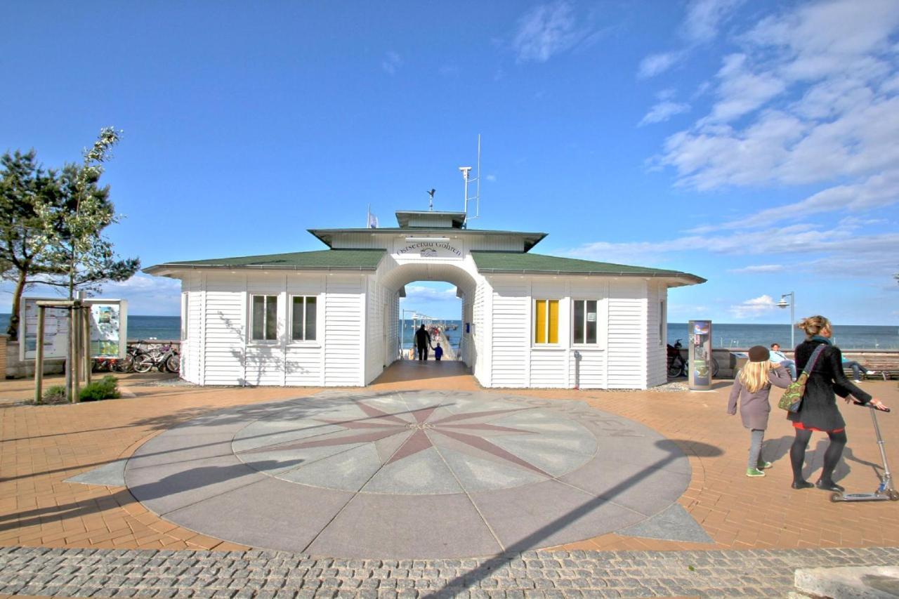 Zentrale Fewo Mit Balkon, Gratis Nutzung Vom Ahoi Erlebnisbad Und Sauna In Sellin - Villa Buskam Fewo 27 ゲーレン エクステリア 写真